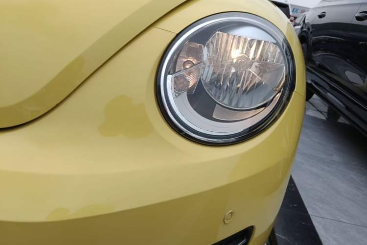 Used Volkswagen Beetle 2015 280TSI Left Front Headlight