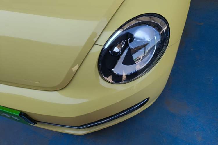 Used Volkswagen Beetle 2015 280TSI Left Front Headlight