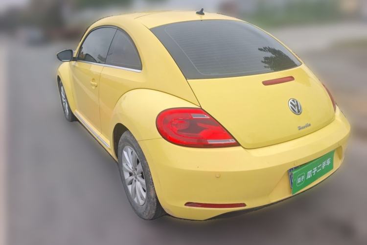 Used Volkswagen Beetle 2015 180TSI model Rear Left 45 Deg