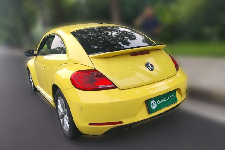 Used Volkswagen Beetle 2015 180TSI model Rear Left 45 Deg