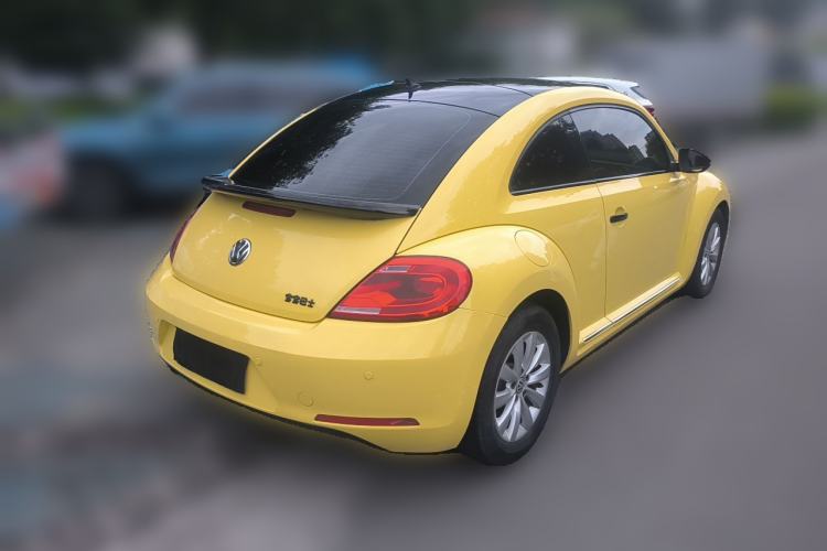 Used Volkswagen Beetle 2015 180TSI model Rear Right 45 Deg