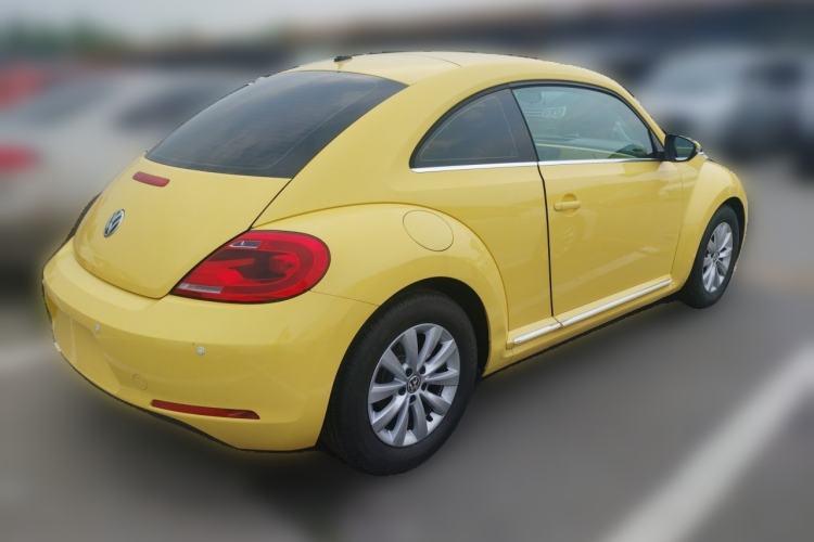 Used Volkswagen Beetle 2015 180TSI model Rear Right 45 Deg