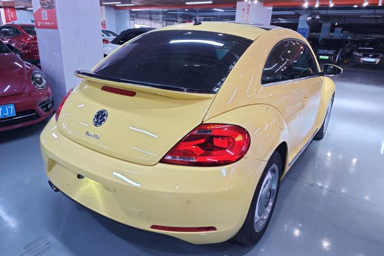 Used Volkswagen Beetle 2015 180TSI model Rear Right 45 Deg