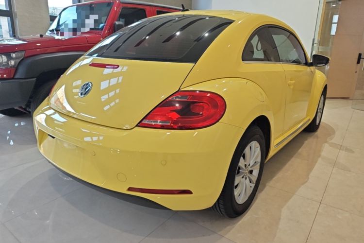 Used Volkswagen Beetle 2015 180TSI model Rear Right 45 Deg