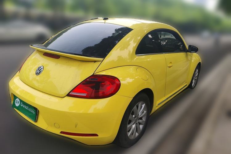 Used Volkswagen Beetle 2015 180TSI model Rear Right 45 Deg