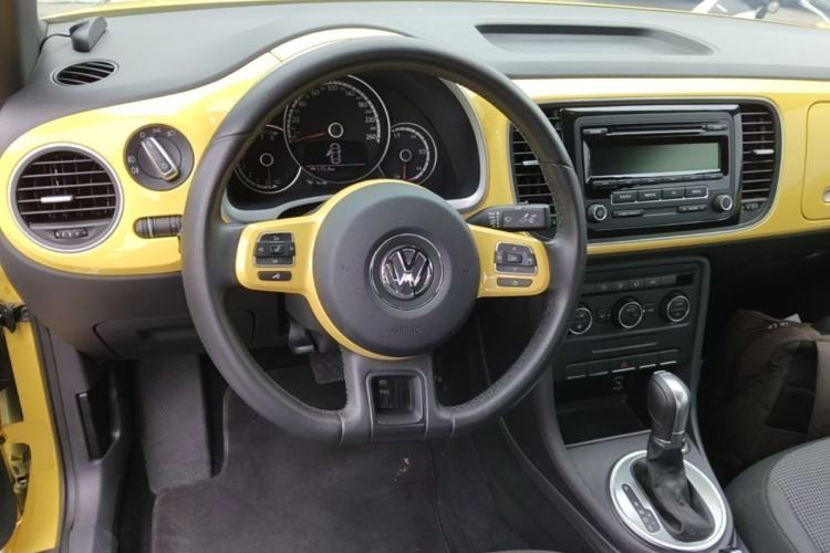 Used Volkswagen Beetle 2015 280TSI Steering Wheel