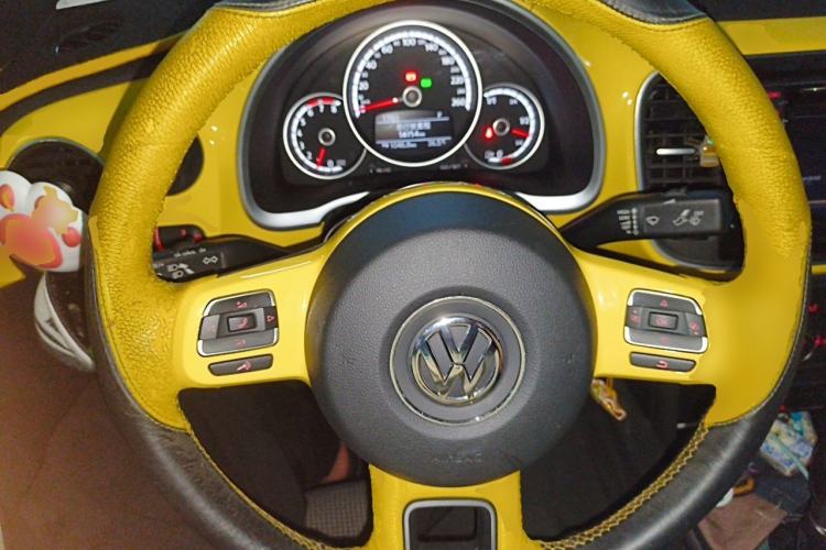 Used Volkswagen Beetle 2015 280TSI Steering Wheel