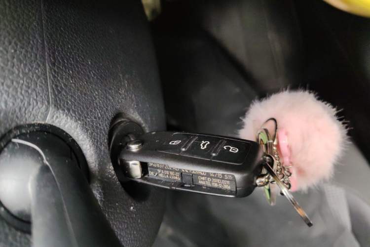 Used Volkswagen Beetle 2015 180TSI model Vehicle Key