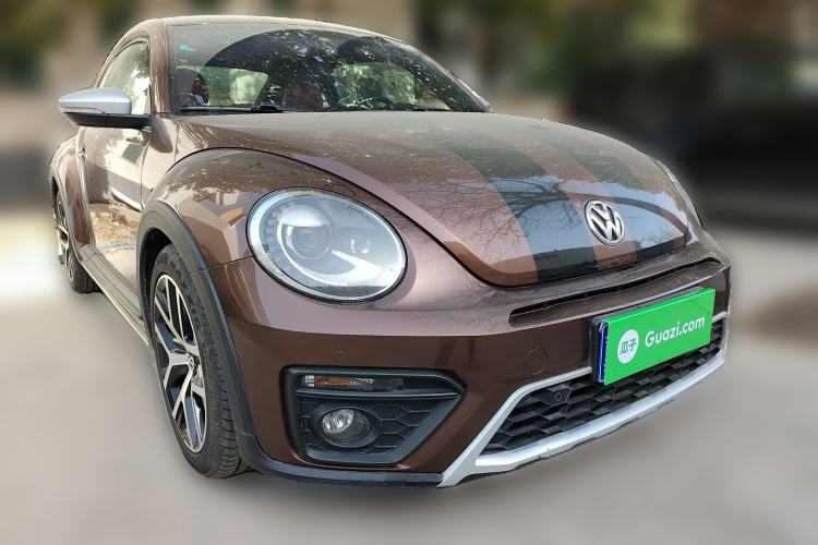 Used Volkswagen Beetle 2016 180TSI Dune Off-Road Edition Front Right 45 Deg