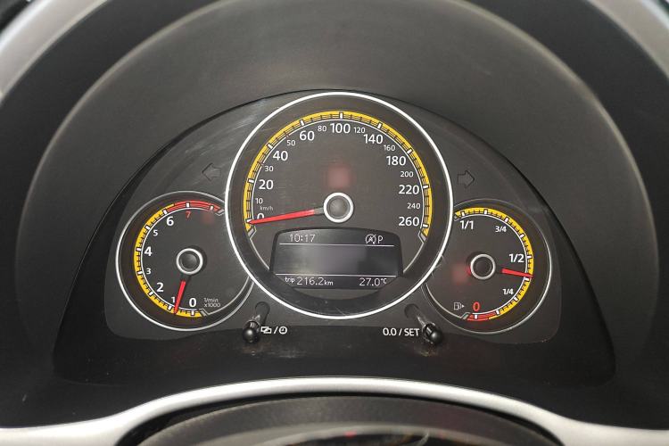 Used Volkswagen Beetle 2016 180TSI Dune Off-Road Edition Instrument Cluster