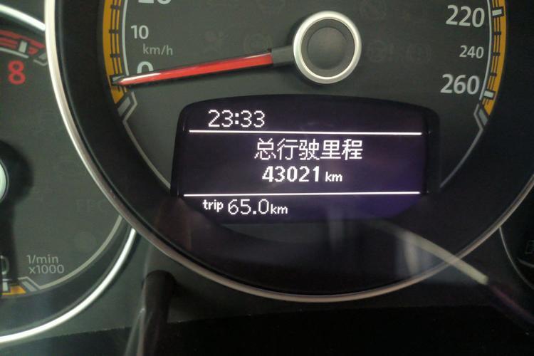 Used Volkswagen Beetle 2016 180TSI Dune Off-Road Edition Odometer Close Up