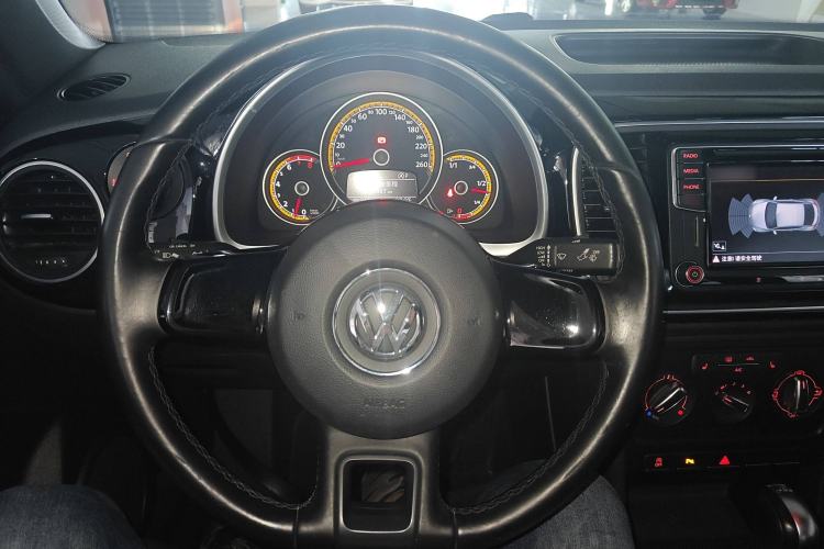 Used Volkswagen Beetle 2016 180TSI Dune Off-Road Edition Steering Wheel