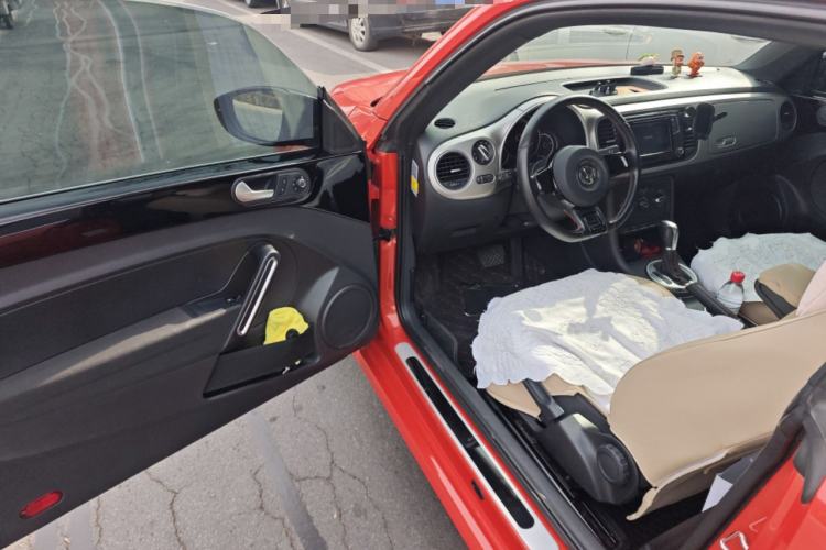 Used Volkswagen Beetle 2016 180TSI Club Edition Driver Seat