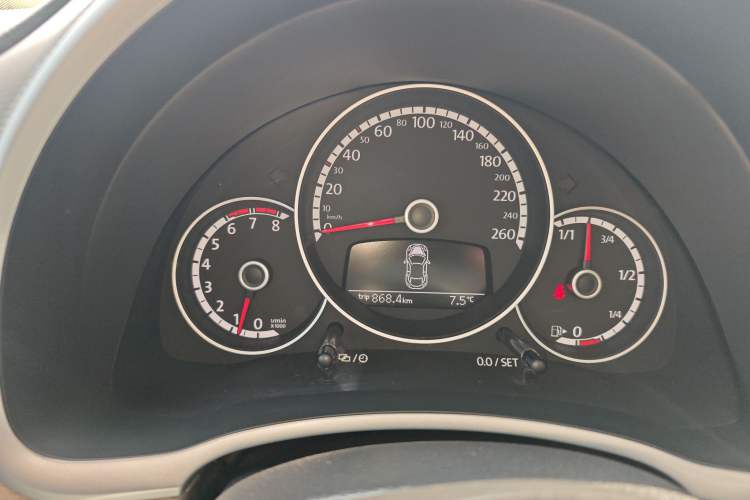 Used Volkswagen Beetle 2016 180TSI Club Edition Instrument Cluster