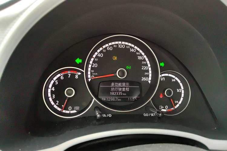 Used Volkswagen Beetle 2016 180TSI Club Edition Instrument Cluster
