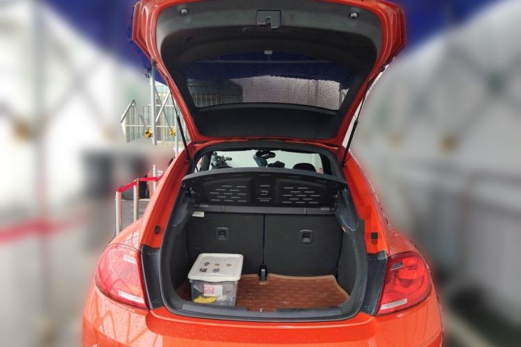 Used Volkswagen Beetle 2016 180TSI Club Edition Trunk