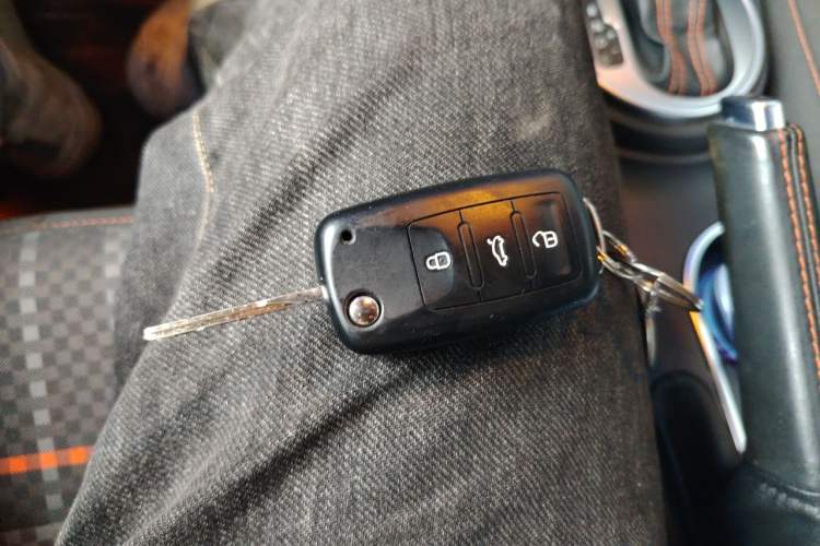 Used Volkswagen Beetle 2016 180TSI Club Edition Vehicle Key