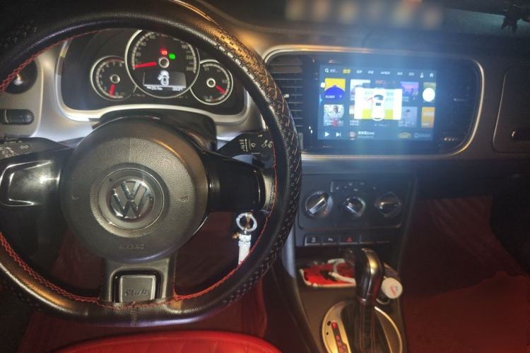 Used Volkswagen Beetle 2016 180TSI Dune Off-Road Edition Center Console