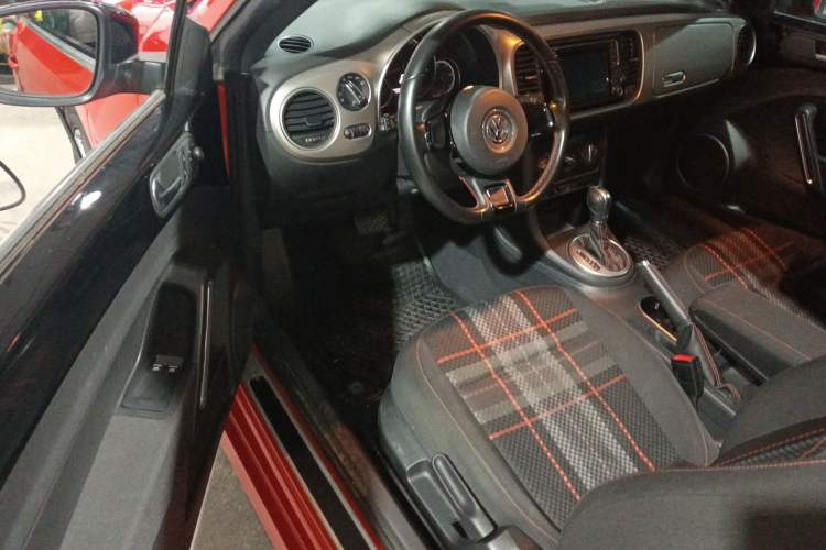 Used Volkswagen Beetle 2016 180TSI Club Edition Driver Seat