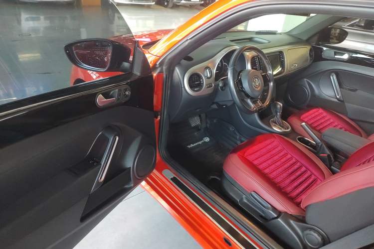 Used Volkswagen Beetle 2016 180TSI Club Edition Driver Seat