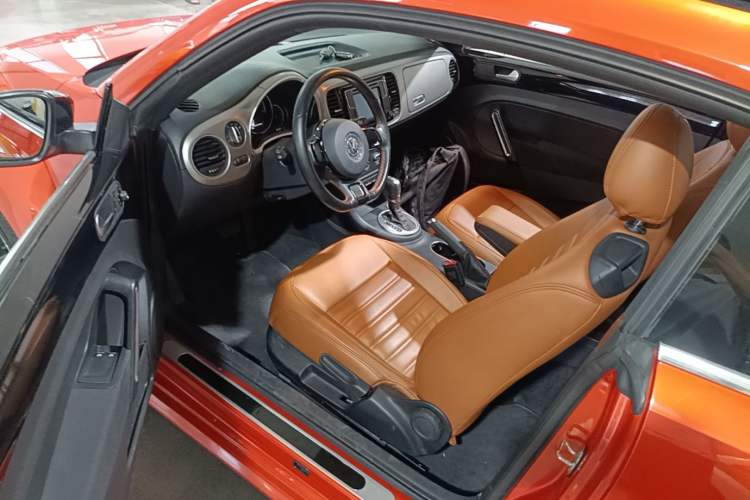 Used Volkswagen Beetle 2016 180TSI Club Edition Driver Seat