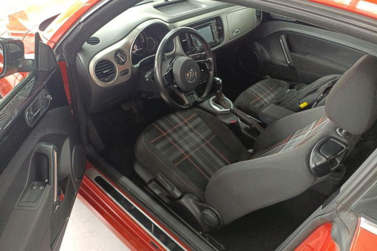 Used Volkswagen Beetle 2016 180TSI Club Edition Driver Seat