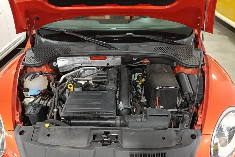 Used Volkswagen Beetle 2016 180TSI Club Edition Engine Bay