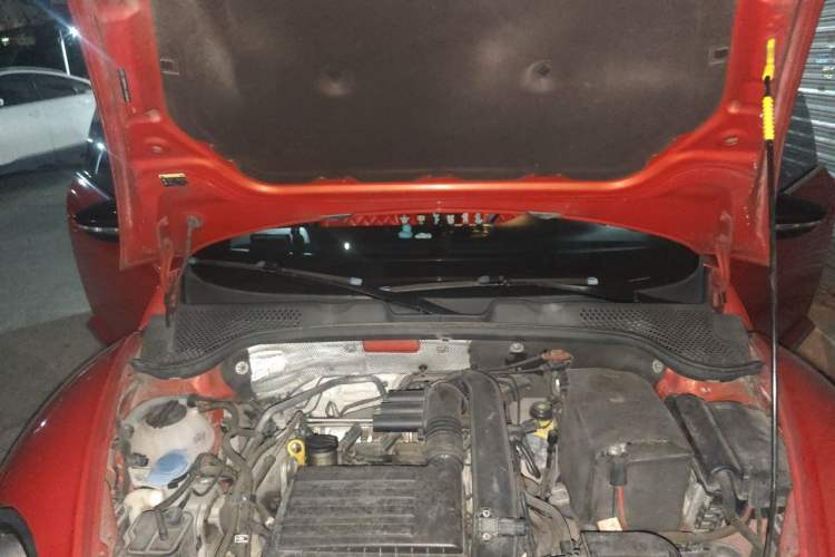 Used Volkswagen Beetle 2016 180TSI Dune Off-Road Edition Engine Bay