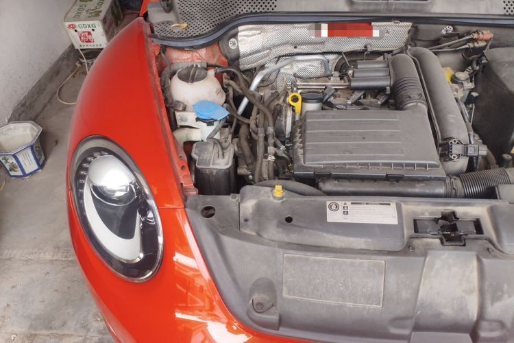 Used Volkswagen Beetle 2016 180TSI Club Edition Engine Bay Right