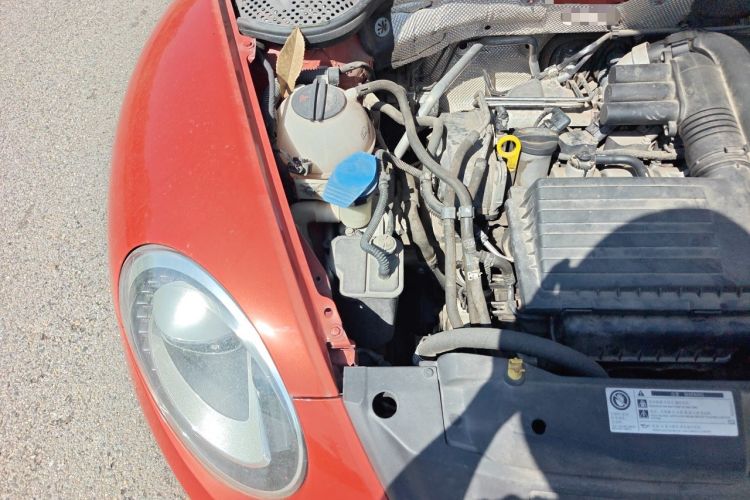 Used Volkswagen Beetle 2016 180TSI Club Edition Engine Bay Right