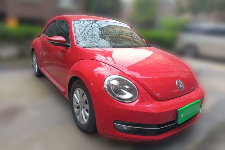 Used Volkswagen Beetle 2016 180TSI Club Edition Front Right 45 Deg