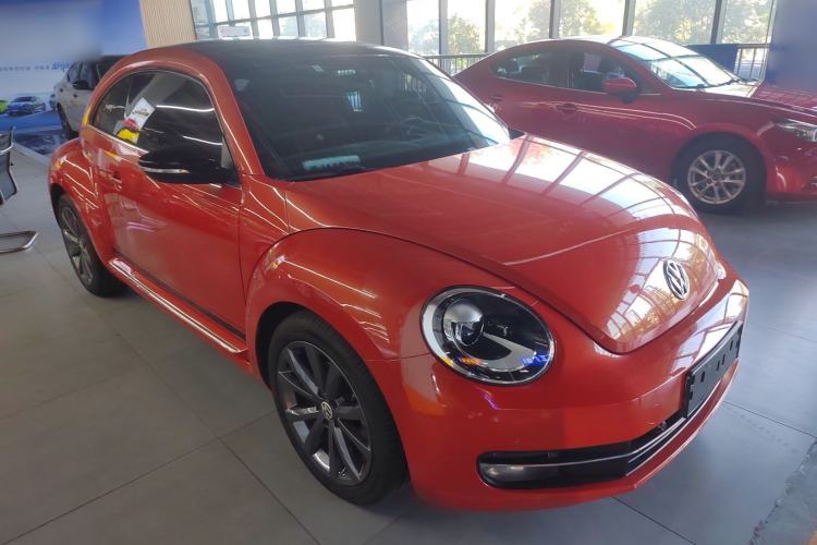Used Volkswagen Beetle 2016 180TSI Club Edition Front Right 45 Deg