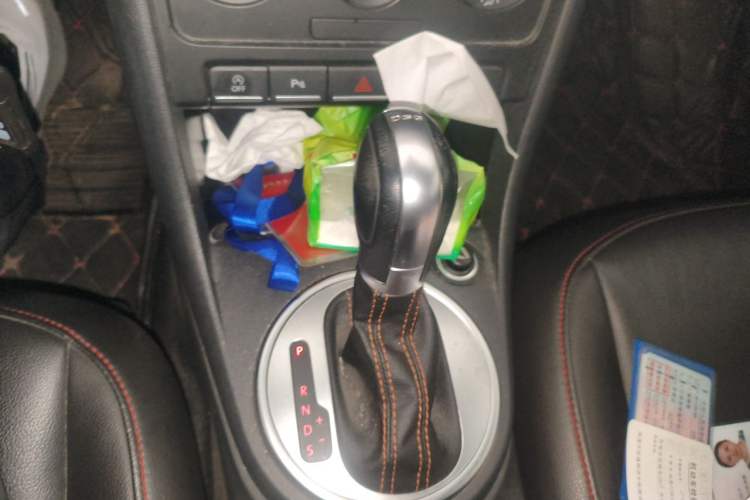 Used Volkswagen Beetle 2016 180TSI Club Edition Gear Lever