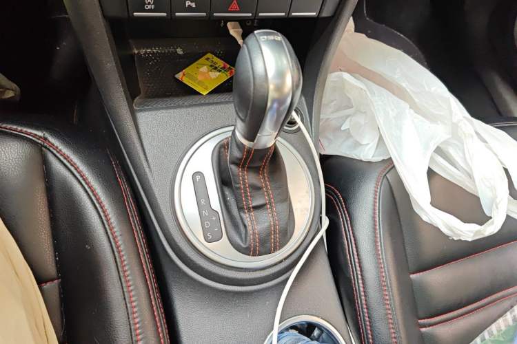 Used Volkswagen Beetle 2016 180TSI Club Edition Gear Lever