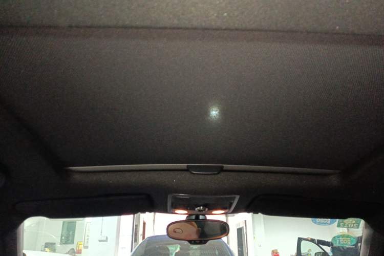 Used Volkswagen Beetle 2016 180TSI Club Edition Headliner