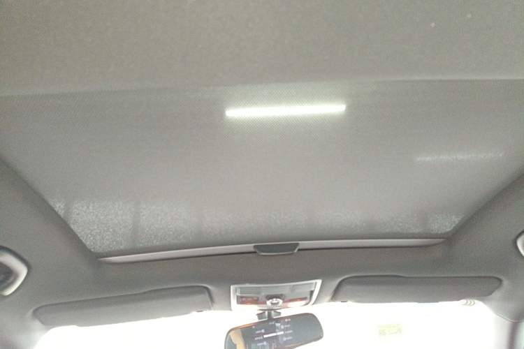 Used Volkswagen Beetle 2016 180TSI Club Edition Headliner