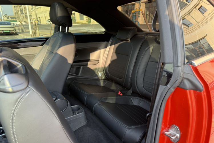 Used Volkswagen Beetle 2016 180TSI Club Edition Interior 4
