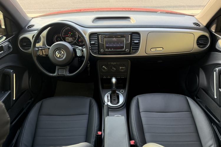 Used Volkswagen Beetle 2016 180TSI Club Edition Interior 5