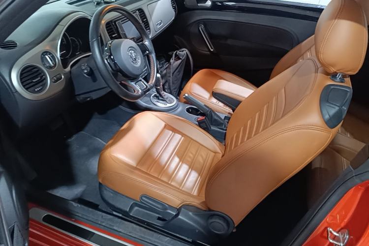 Used Volkswagen Beetle 2016 180TSI Club Edition Left Front Seat