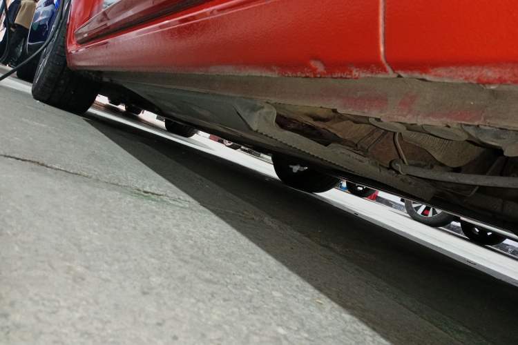 Used Volkswagen Beetle 2016 180TSI Club Edition Left Side Sill