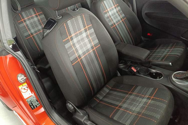 Used Volkswagen Beetle 2016 180TSI Club Edition Right Front Seat
