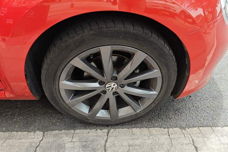Used Volkswagen Beetle 2016 180TSI Club Edition Right Front Wheel Hub
