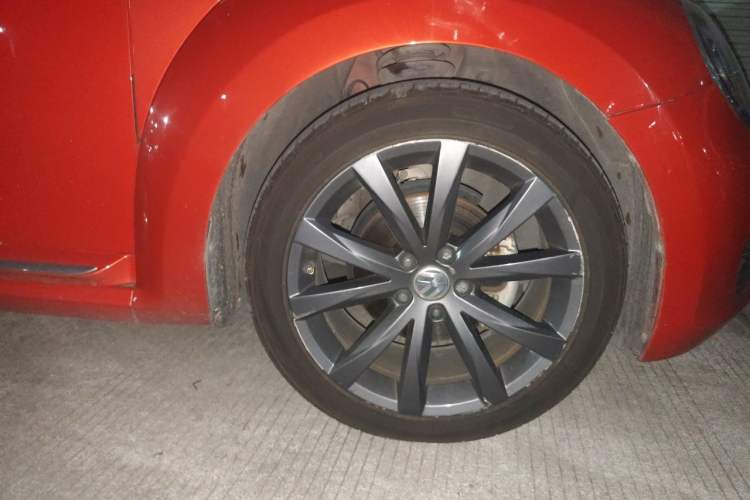 Used Volkswagen Beetle 2016 180TSI Dune Off-Road Edition Right Front Wheel Hub