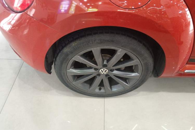 Used Volkswagen Beetle 2016 180TSI Club Edition Right Rear Wheel Hub