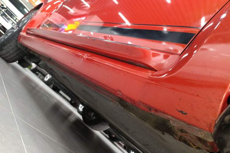 Used Volkswagen Beetle 2016 180TSI Club Edition Right Side Sill