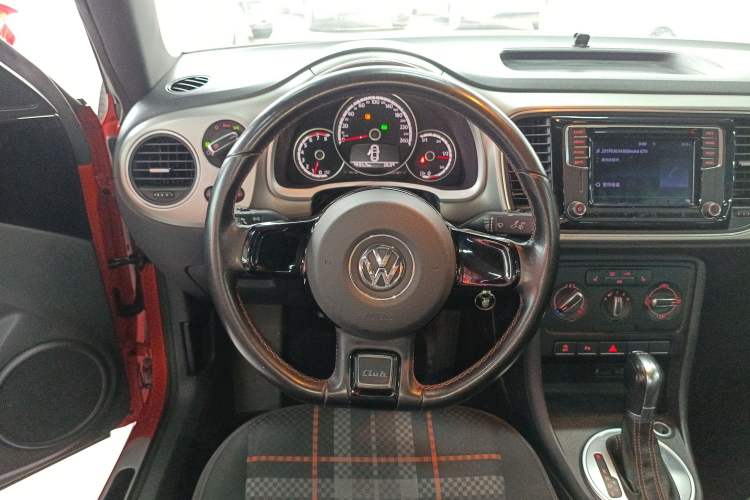 Used Volkswagen Beetle 2016 180TSI Club Edition Steering Wheel