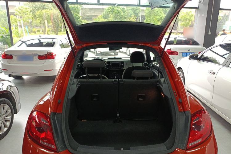 Used Volkswagen Beetle 2016 180TSI Club Edition Trunk