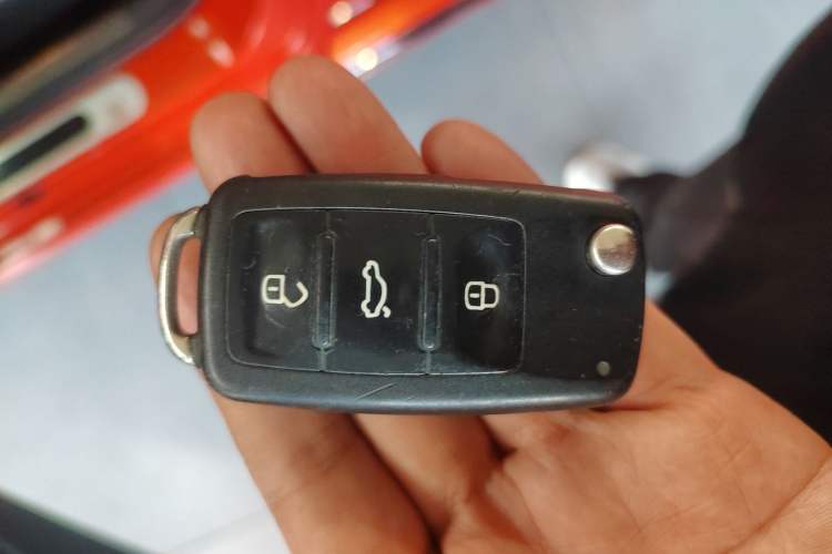 Used Volkswagen Beetle 2016 180TSI Club Edition Vehicle Key