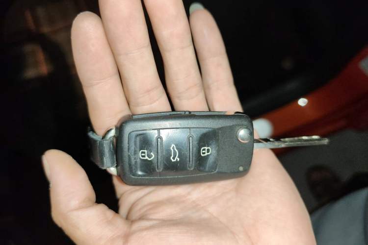 Used Volkswagen Beetle 2016 180TSI Club Edition Vehicle Key