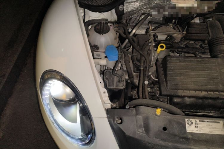 Used Volkswagen Beetle 2016 180TSI Club Edition Engine Bay Right